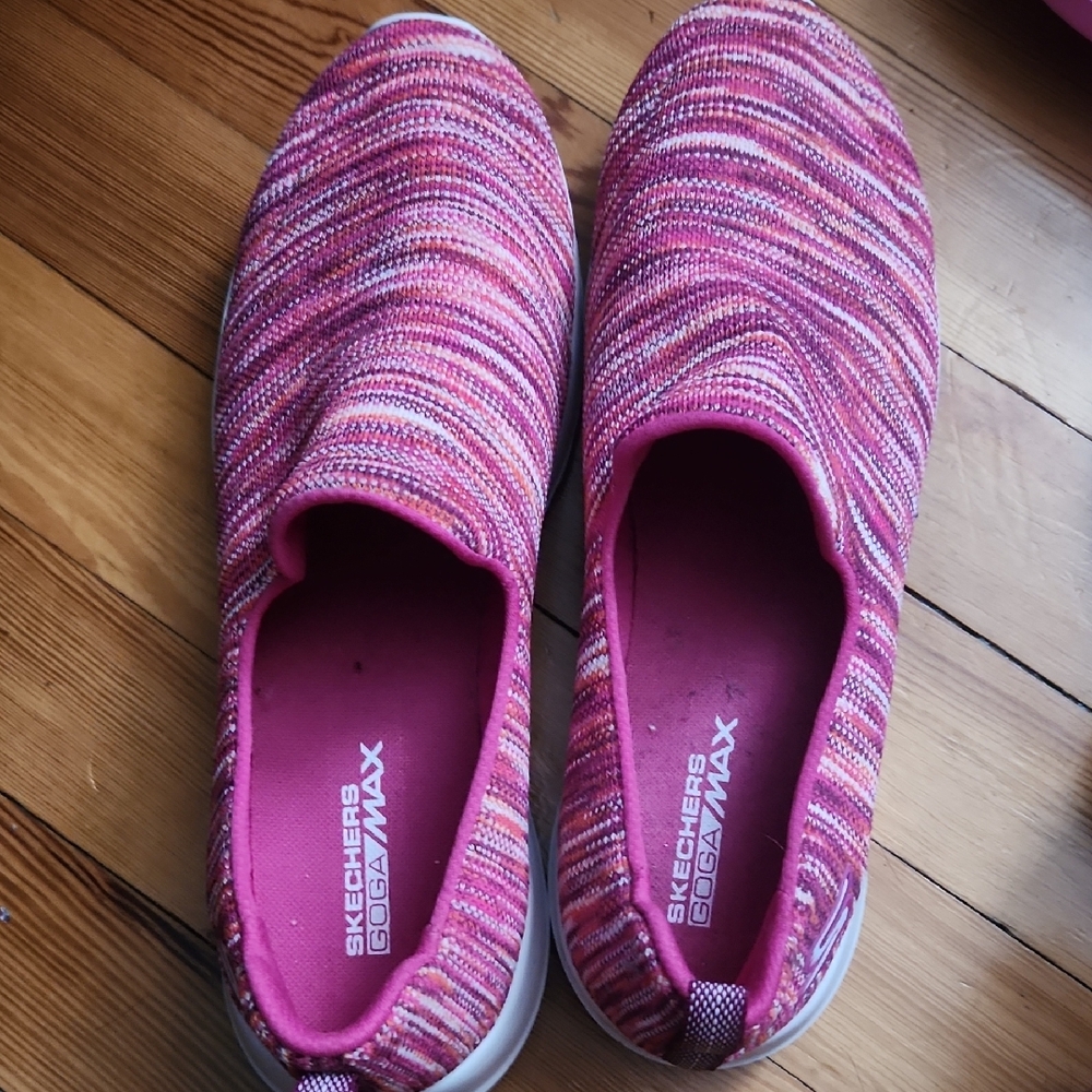 Skechers Women's Multicolor Slip-On Sneakers